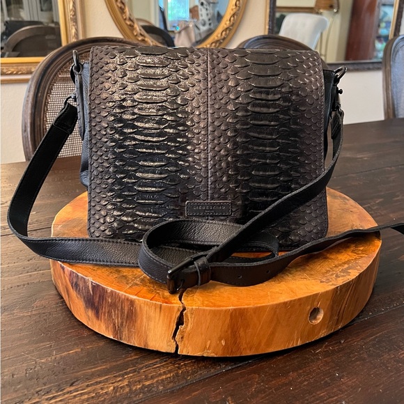 Liebeskind Handbags - Liebeskind Black Crocodile Embossed Crossbody Bag